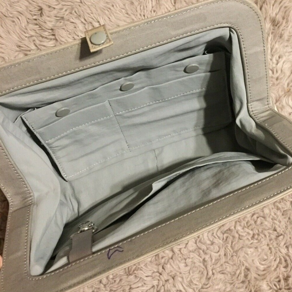 Petunia Pickle Bottom Diaper Clutch - Picture 4 of 8